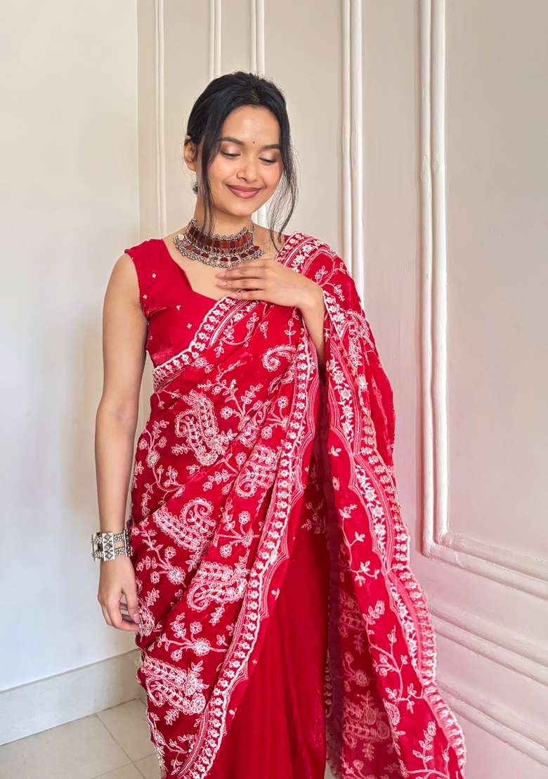 Red Silk Blend Saree Set with Embroidered for Diwali | Wedding & Festive Wear - Indya