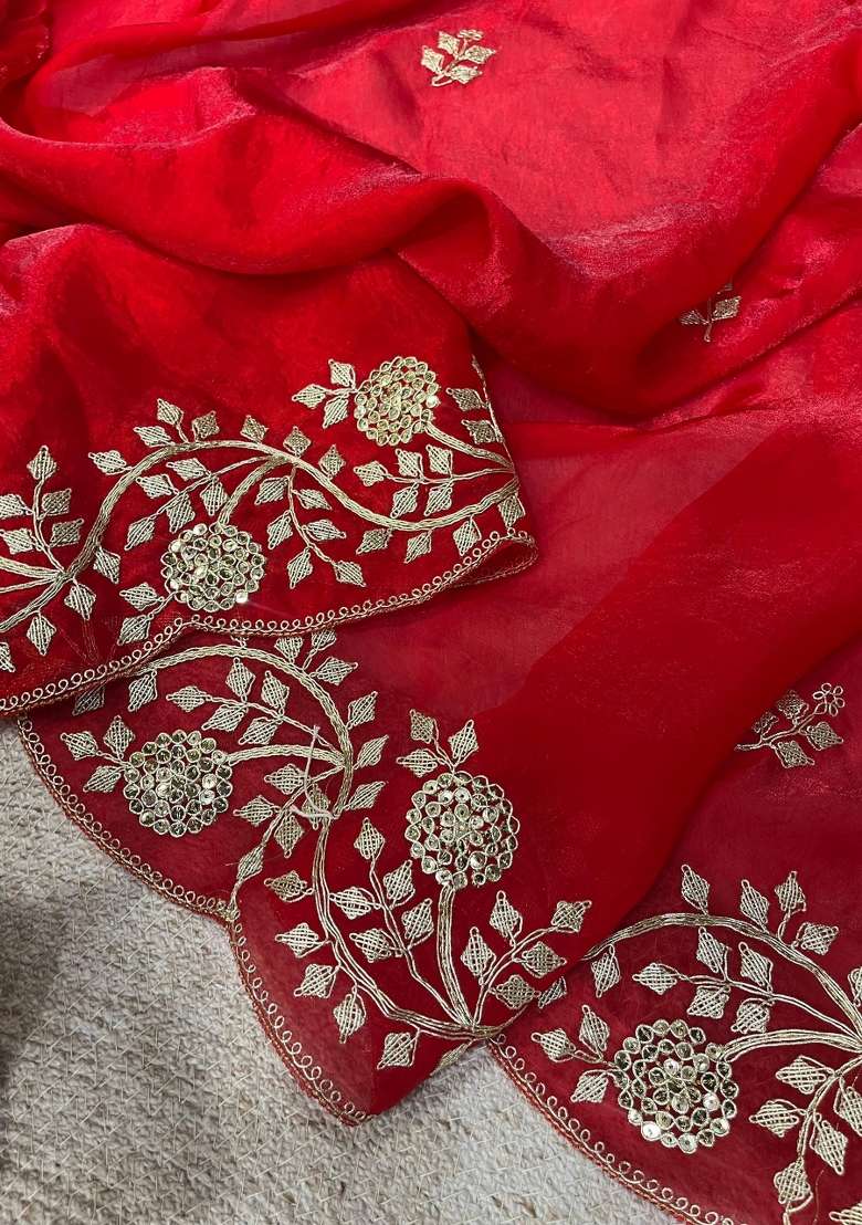 Red Silk Blend Saree Set with Embroidered for Diwali | Wedding & Festive Wear - Indya