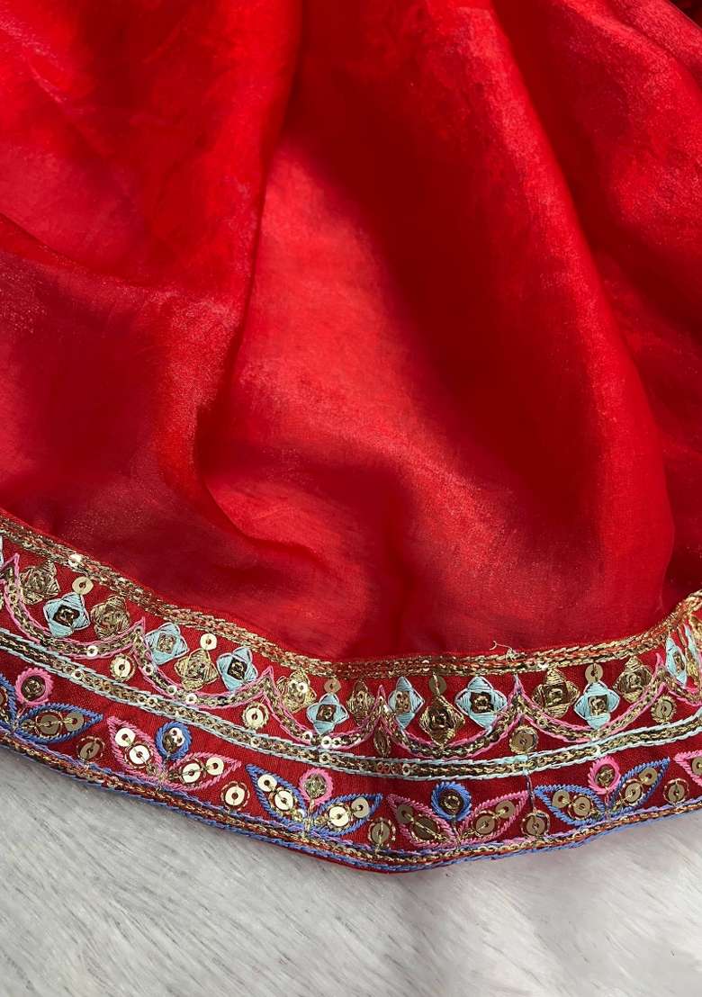 Red Embroidered Silk Blend Saree Set for Diwali and Festive Wear - Indya