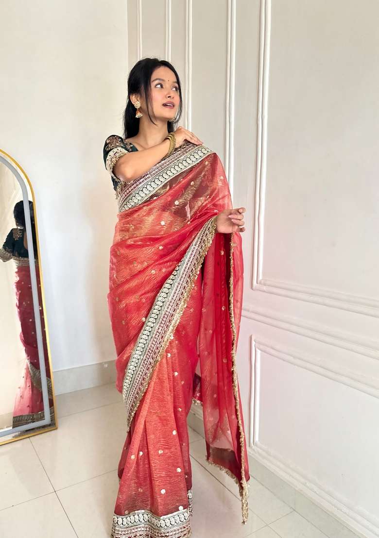 Red Embroidered Silk Blend Saree Set for Diwali and Festive Wear - Indya