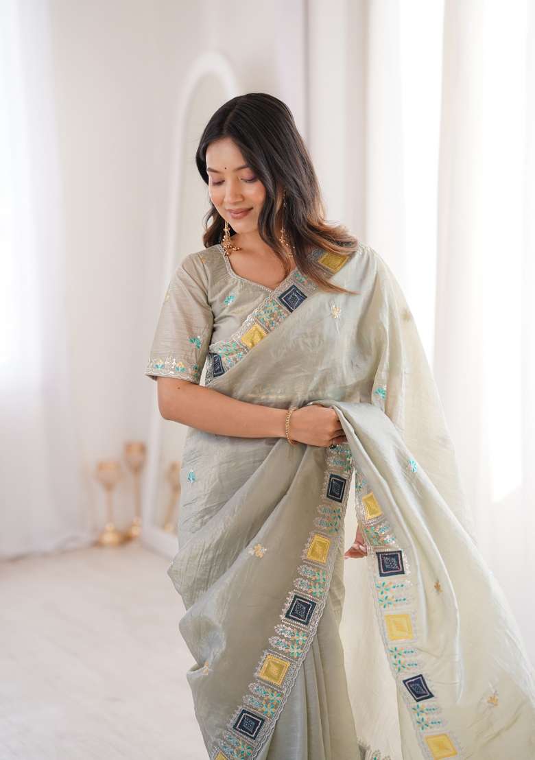 Grey Silk Blend Saree Set with Embroidered for Diwali | Wedding & Festive Wear - Indya