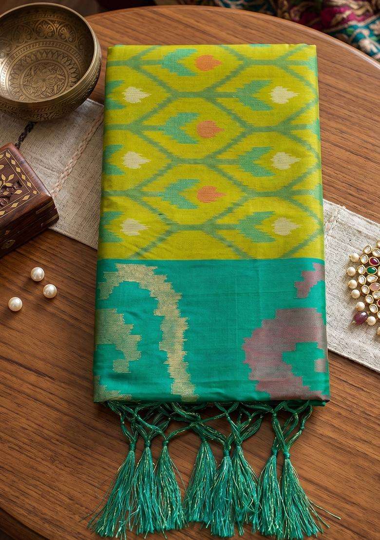 Mehendi Green Jacquard Silk Saree Set for Diwali and Festive Wear - Indya