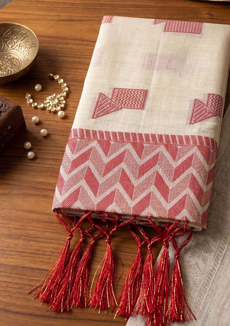 Cream Weaving Linen Saree Set for Diwali | Wedding & Festive Wear - Indya
