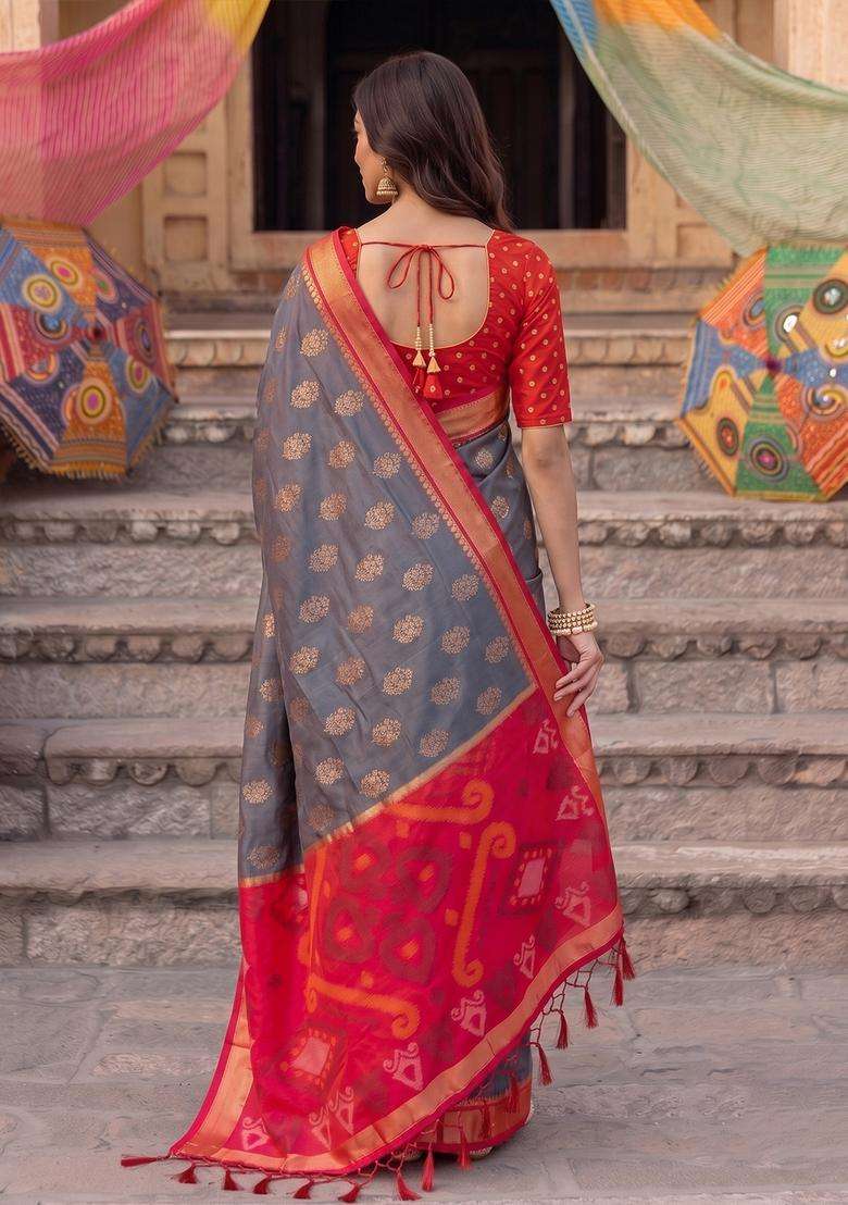 Grey Jacquard Silk Saree Set for Diwali and Festive Wear - Indya