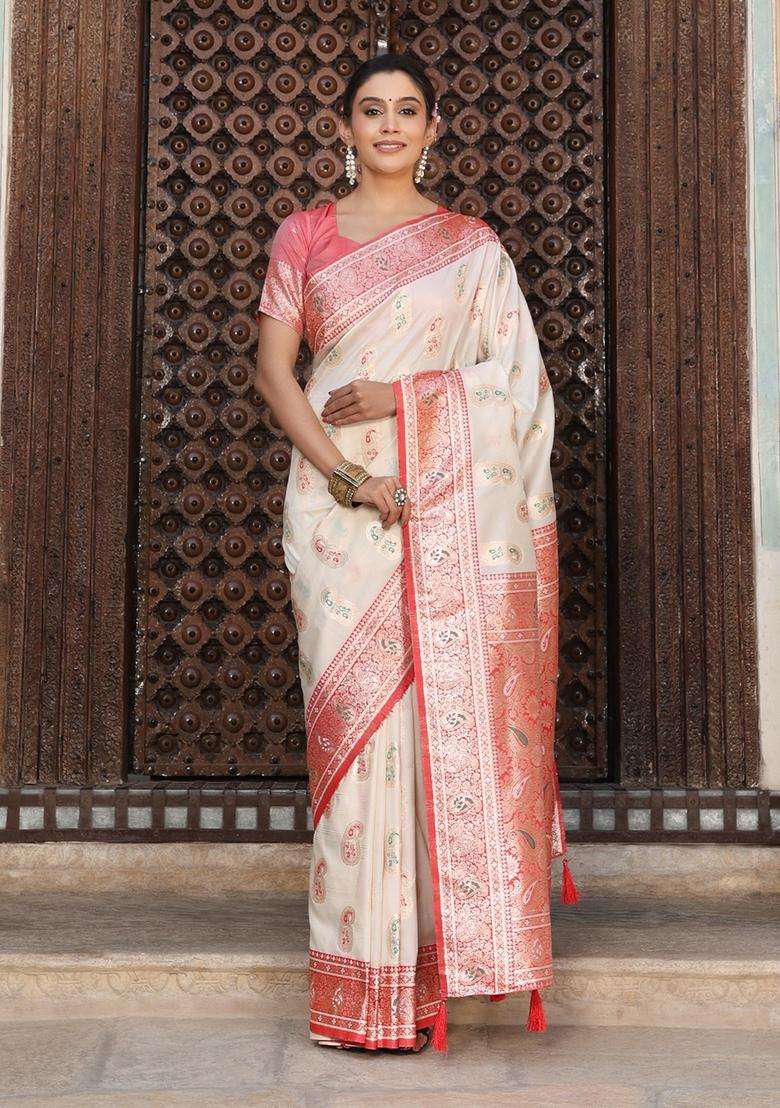 White Jacquard Silk Saree Set for Diwali and Festive Wear - Indya