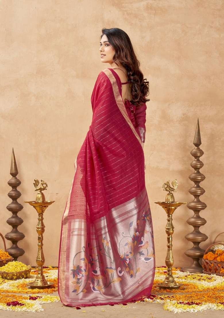 Red Printed Cotton Saree Set - Indya