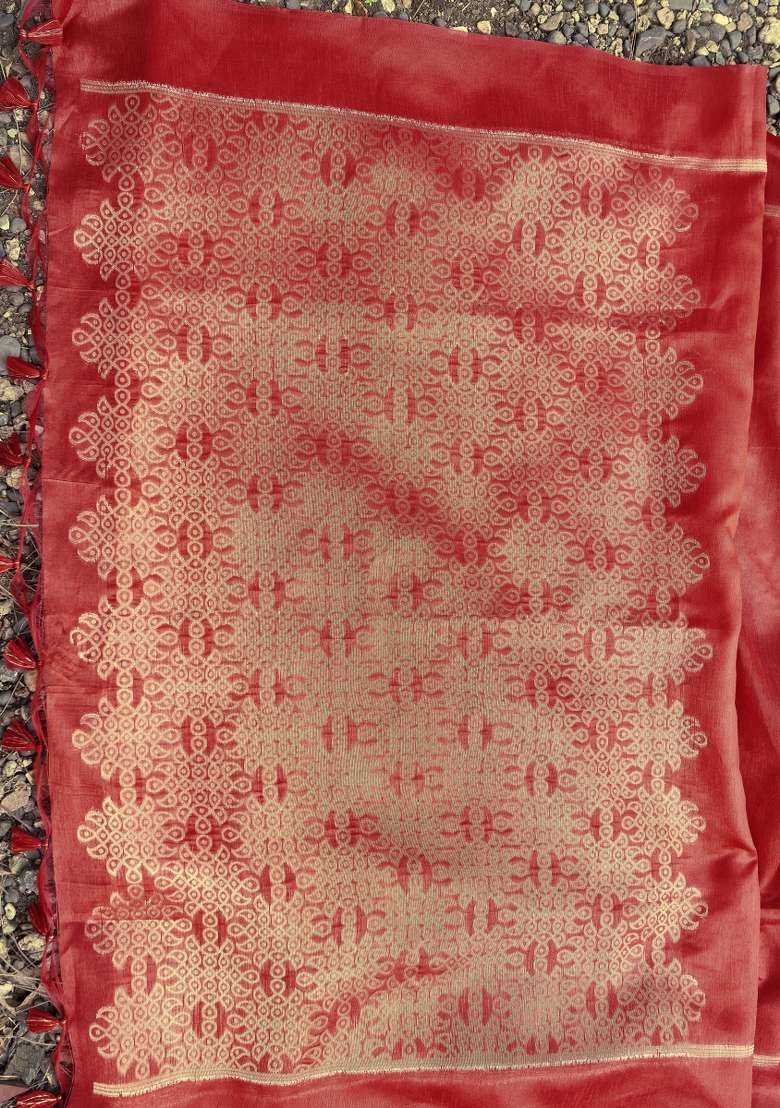 Red Printed Silk Saree Set - Indya