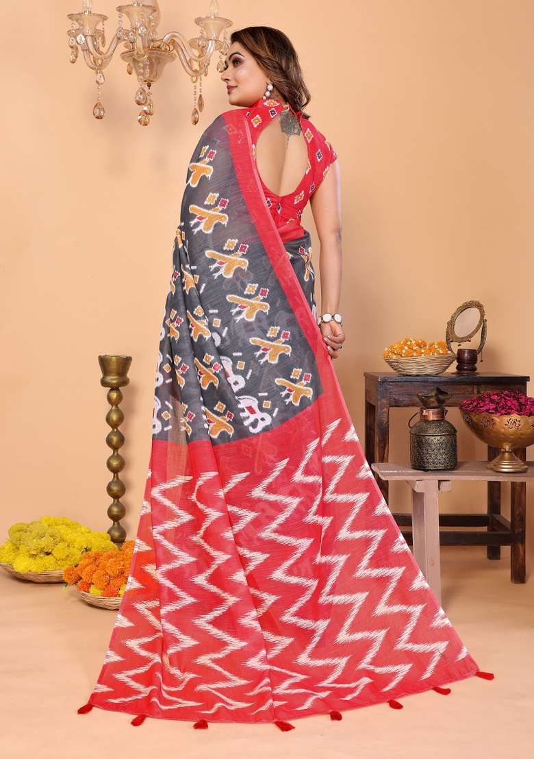 Charcoal Grey And Red Printed Cotton Saree Set - Indya