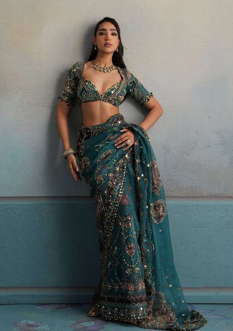Rama Embroidered Georgette Saree Set - Indya