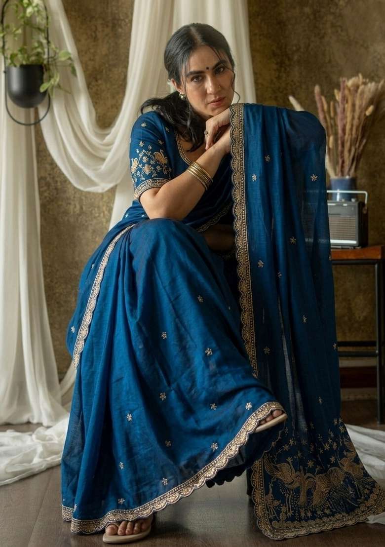 Rama Embroidered Rangoli Saree Set - Indya