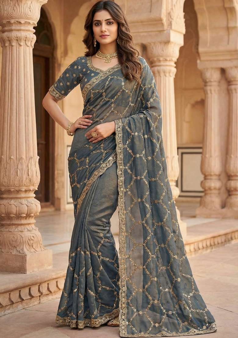 Grey Geomatric Silk Saree Set - Indya
