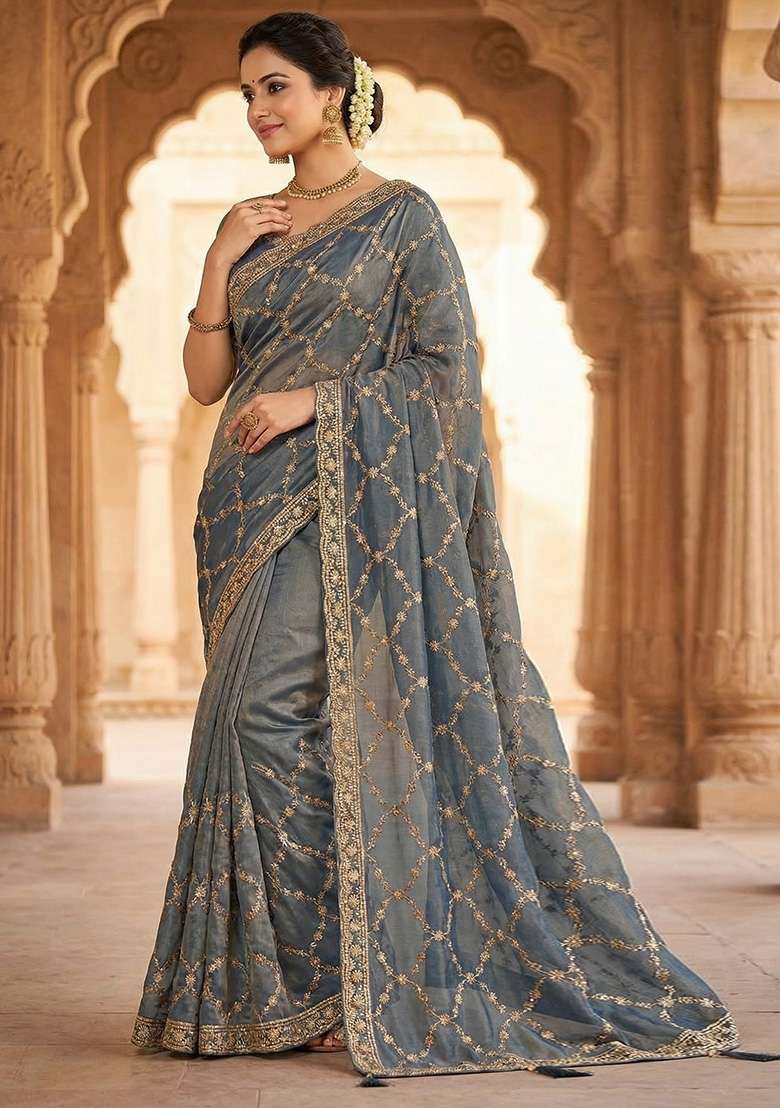 Grey Geomatric Silk Saree Set - Indya