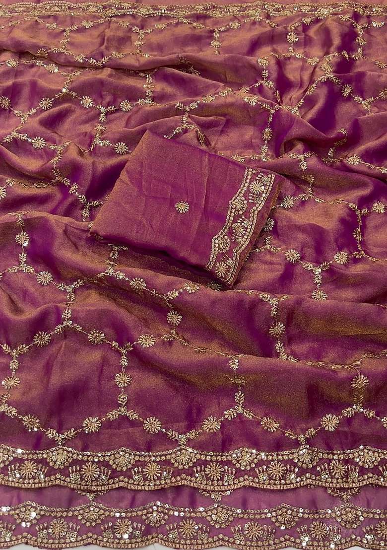 Onion Pink Geomatric Silk Saree Set - Indya