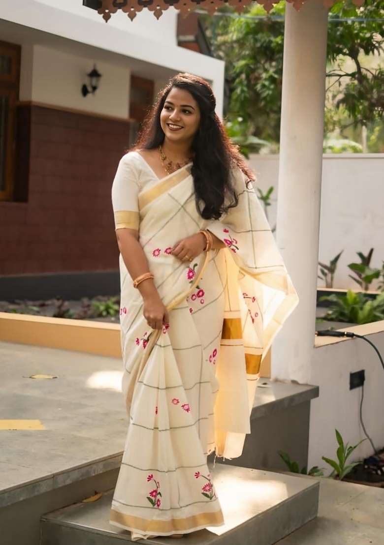Cream Checked Linen Saree Set - Indya