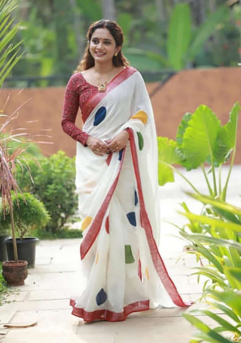 Off White And Red Polka Dot Linen Saree Set - Indya