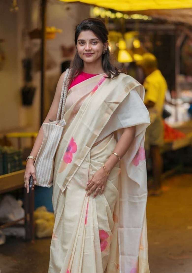 Beige Floral Print Linen Saree Set - Indya