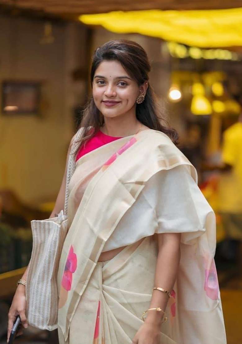 Beige Floral Print Linen Saree Set - Indya
