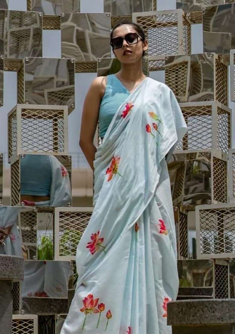 Sky Blue Lotus Motifs Linen Saree Set - Indya
