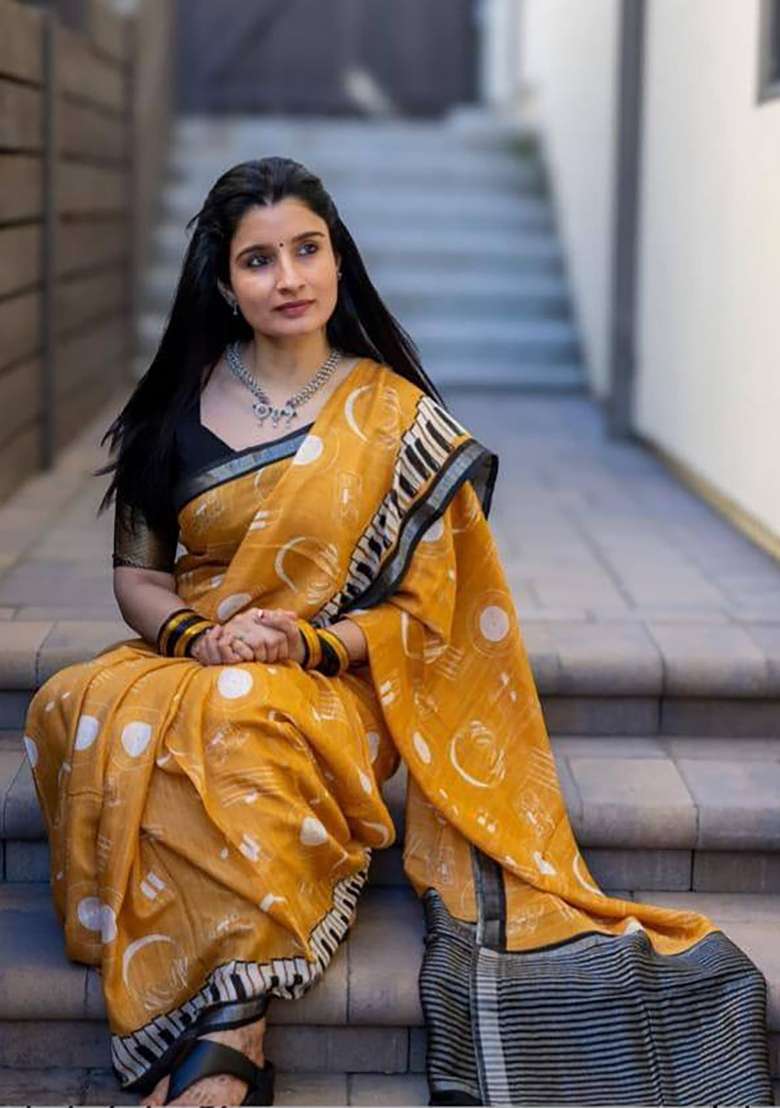 Mustard Yellow Musical Motifs Linen Saree Set - Indya
