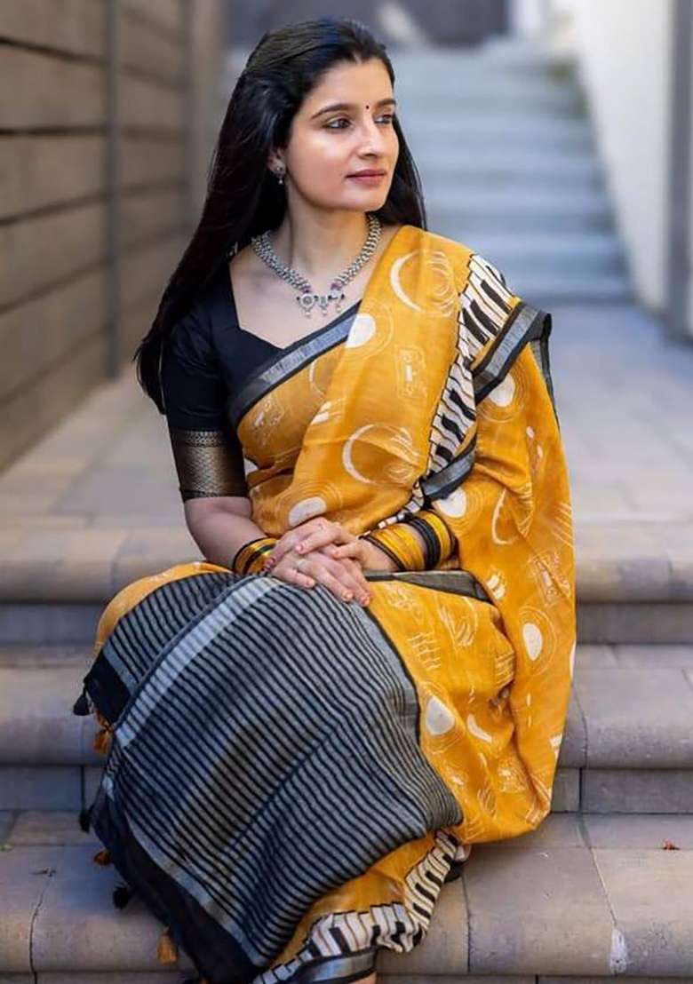 Mustard Yellow Musical Motifs Linen Saree Set - Indya