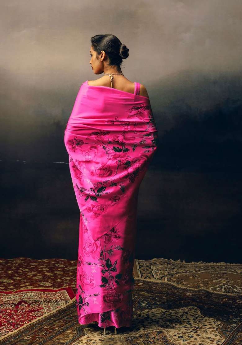 Fucia Pink Floral Print Model Saree Set - Indya