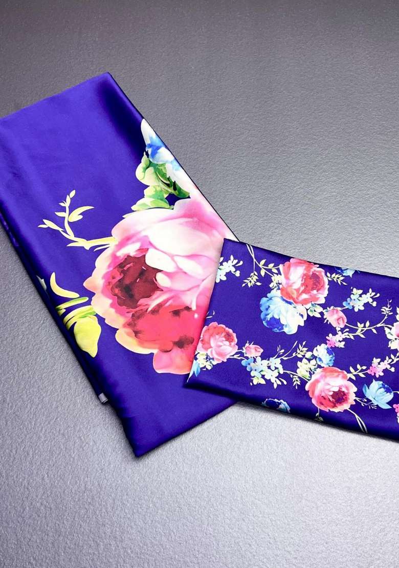 Navy Blue Floral Print Model Saree Set - Indya
