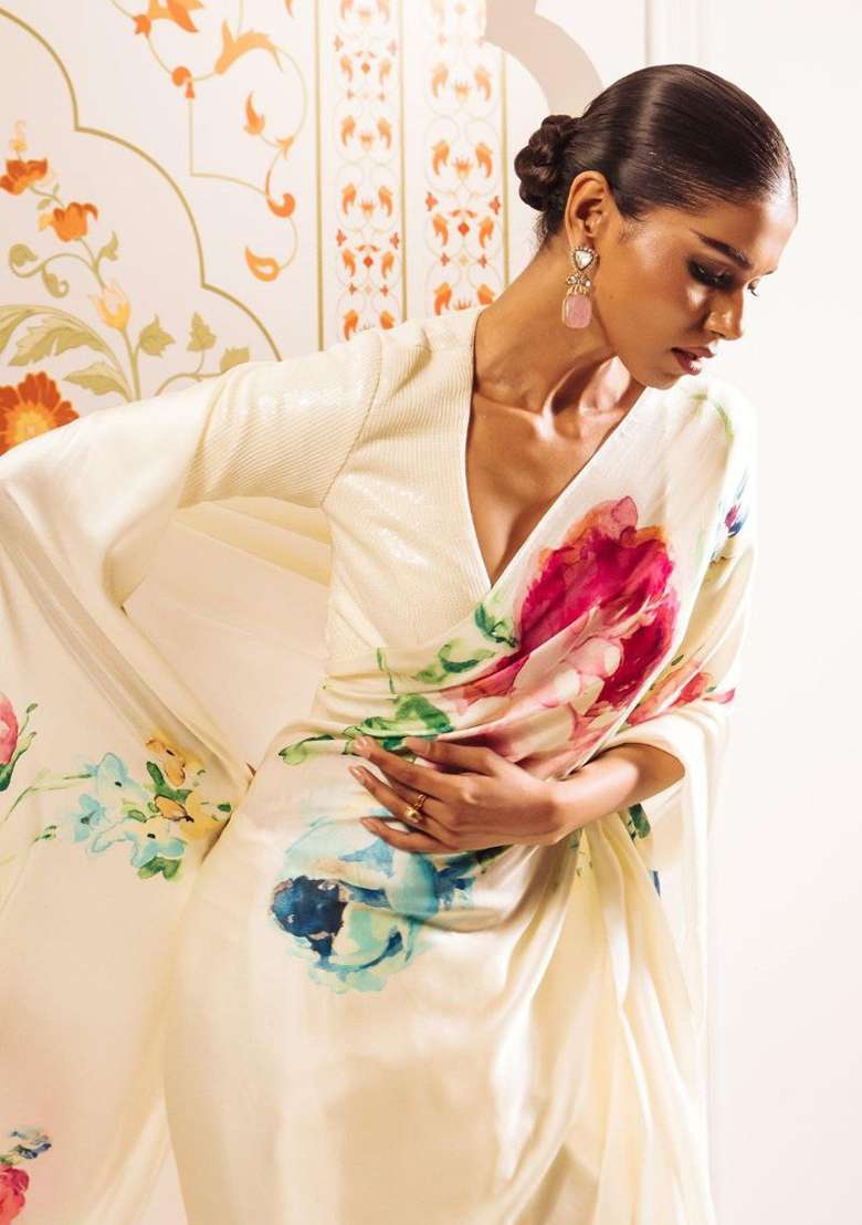 White Floral Print Model Saree Set - Indya