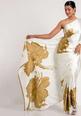 White Floral Print Model Saree Set