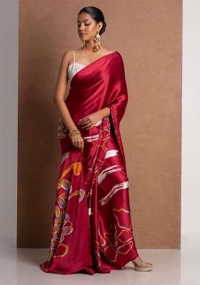 Red Floral Print Model Saree Set