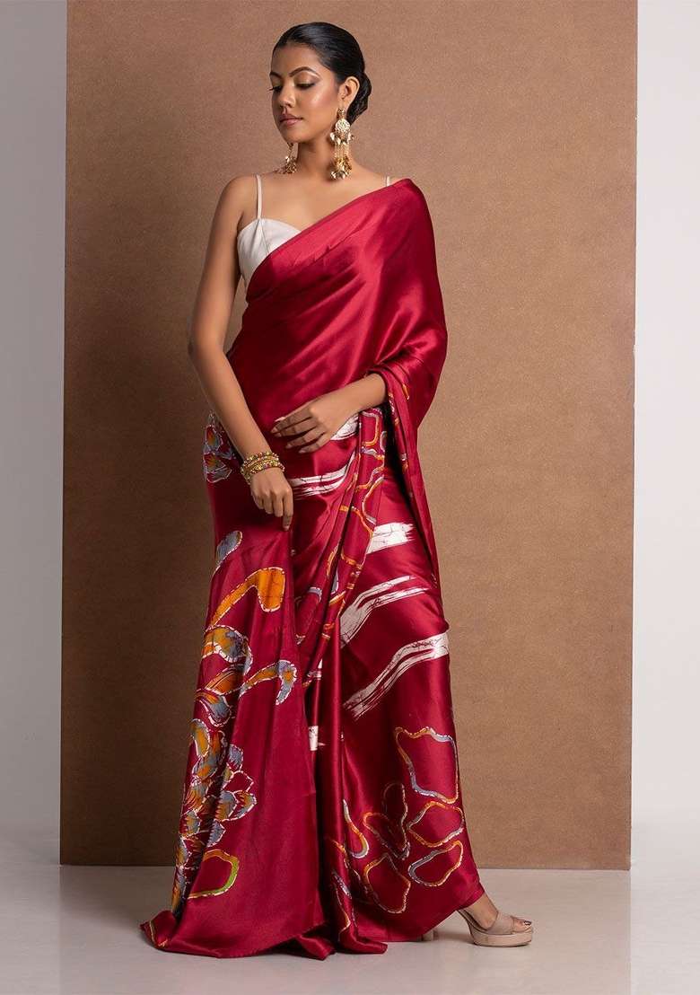 Red Floral Print Model Saree Set - Indya