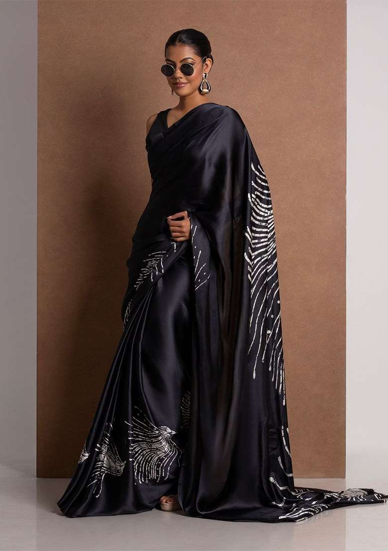 Black Floral Print Model Saree Set - Indya