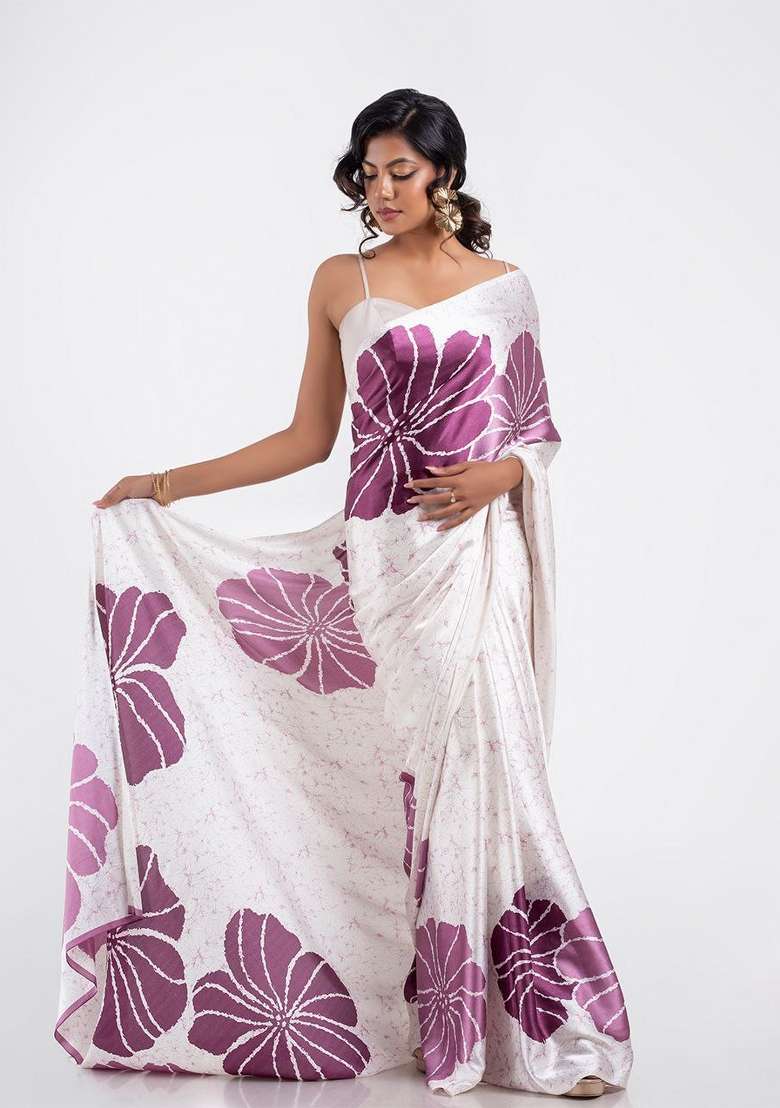White Floral Print Model Saree Set - Indya