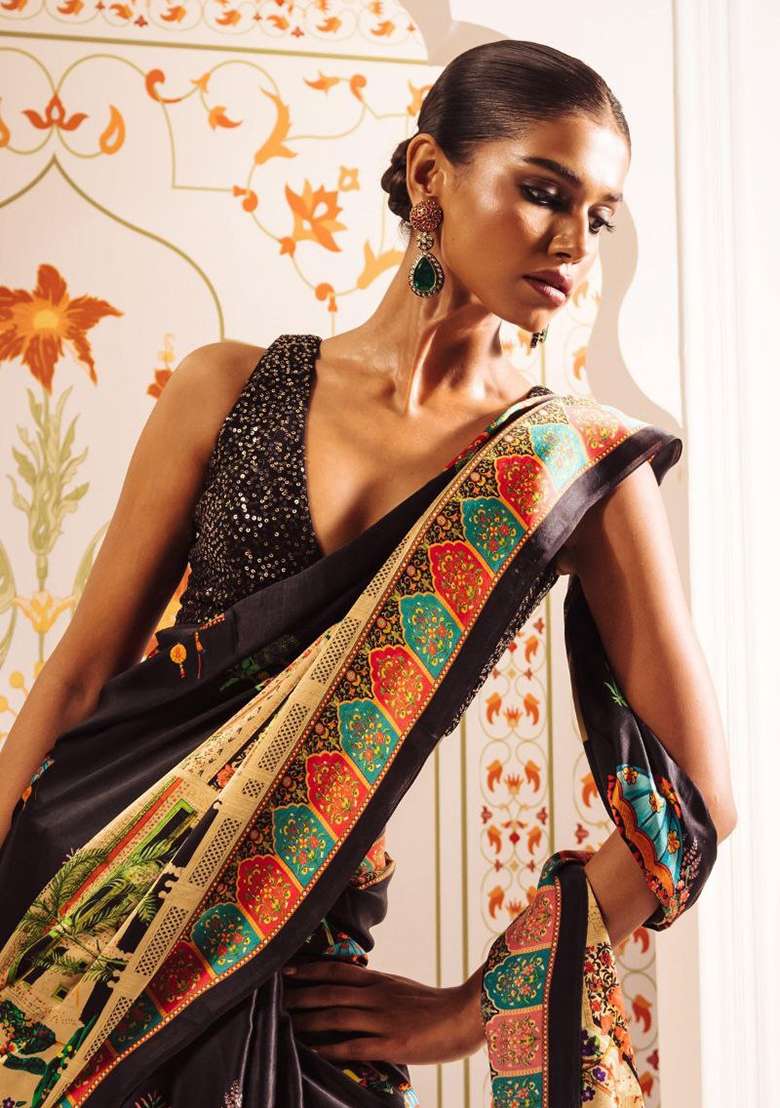 Black Floral Print Model Saree Set - Indya