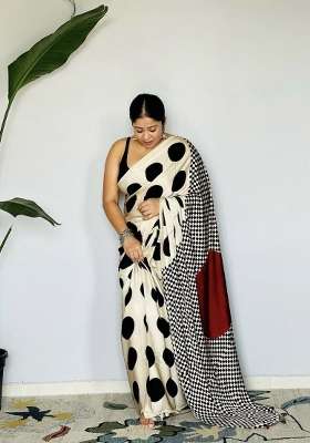 White Floral Print Model Saree Set