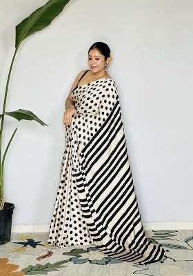White Floral Print Model Saree Set