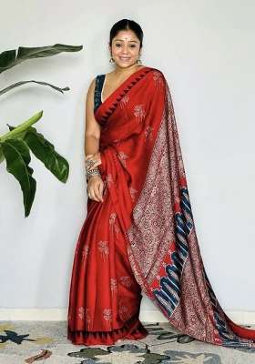 Red Floral Print Model Saree Set