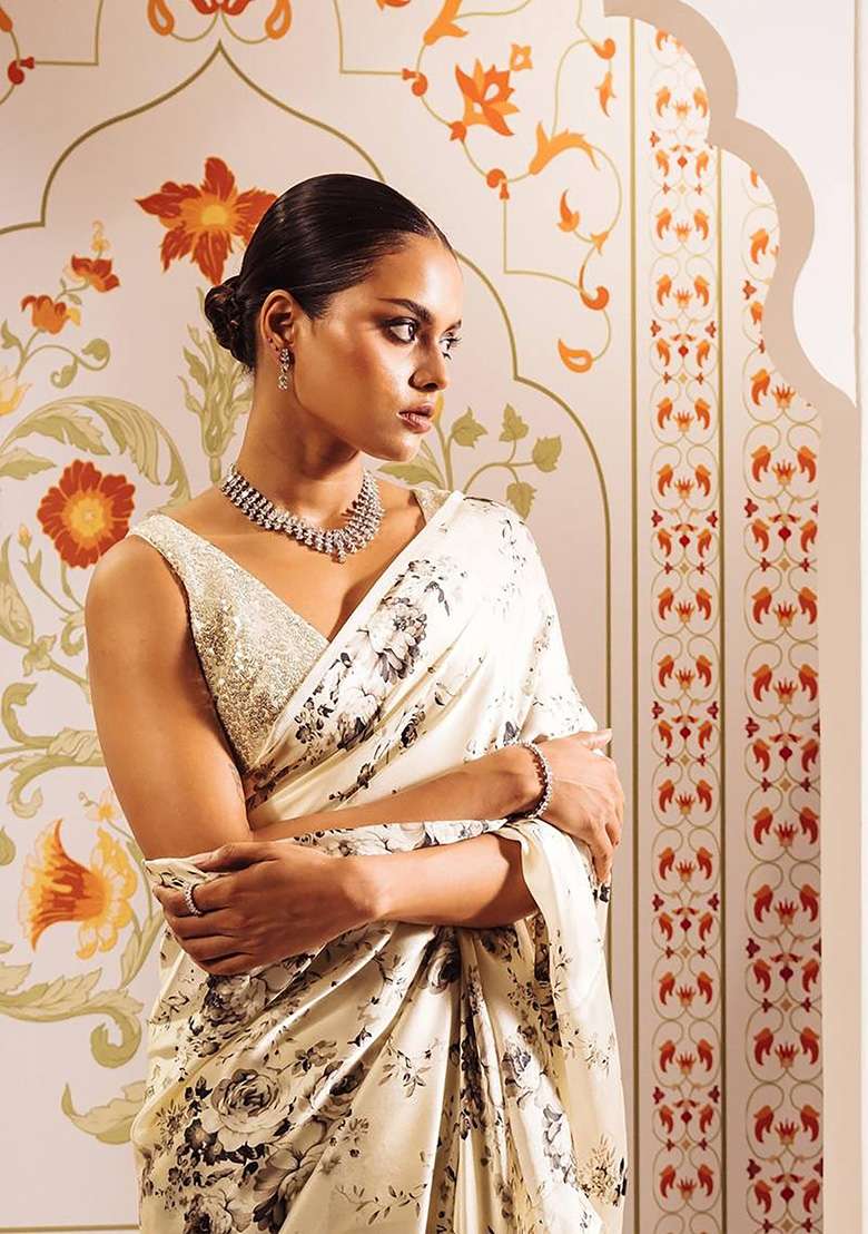 White Floral Print Model Saree Set - Indya