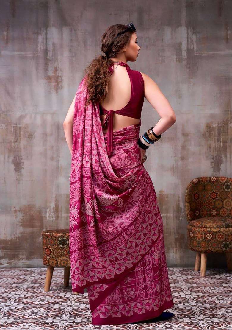 Magenta Floral Print Model Saree Set - Indya