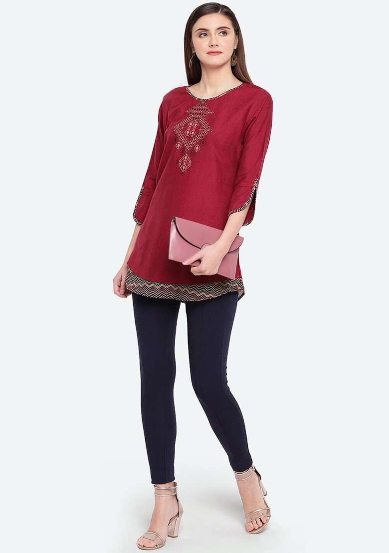 Maroon And Black Geometric Embroidered Cotton Tunic - Indya