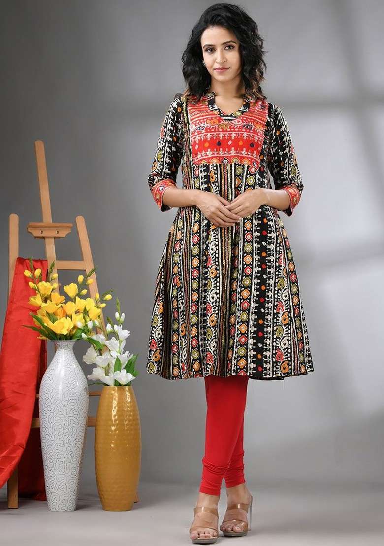 Black Geometric Print Rayon Kurta - Indya
