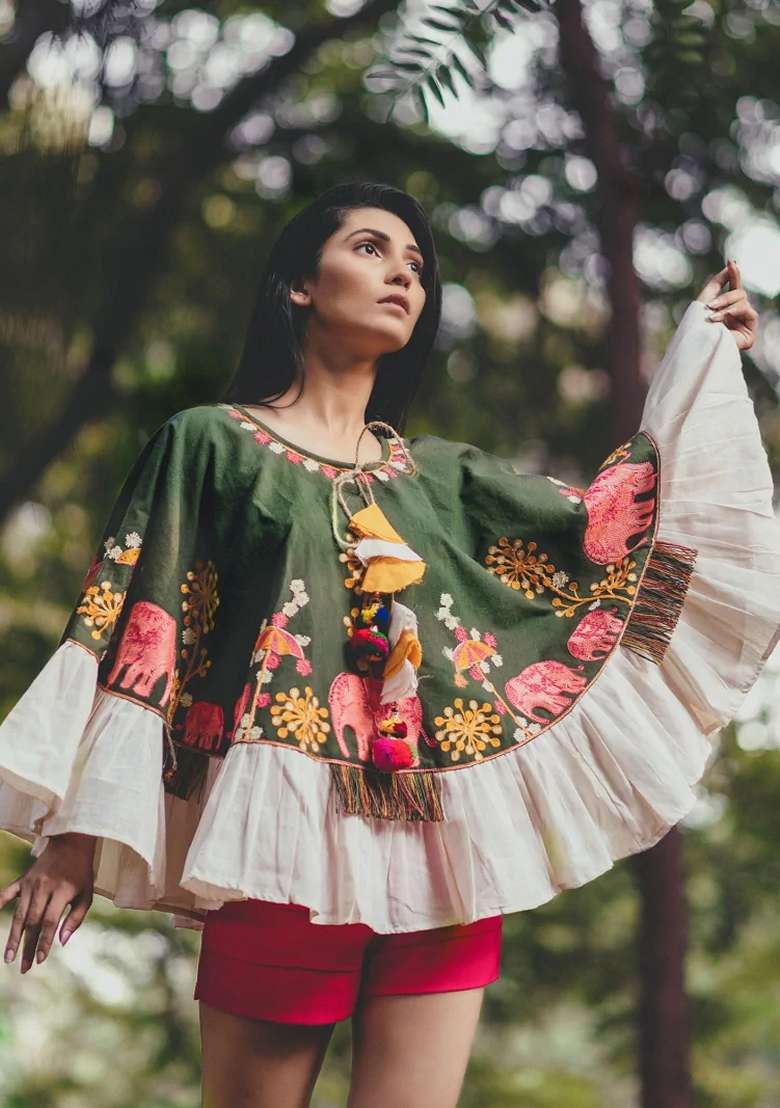 Dark Green Embroidered Cotton Kurta - Indya