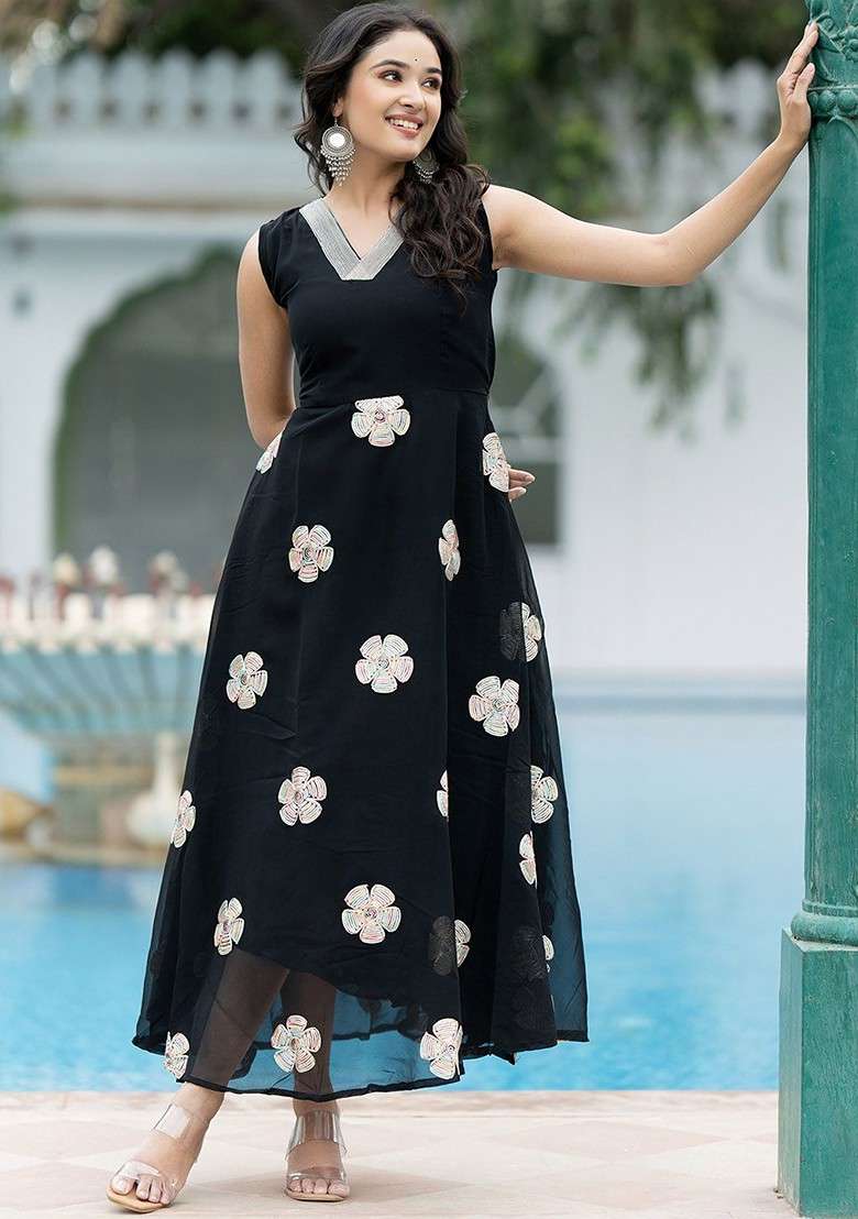 Black Embroidered Georgette Kurta - Indya