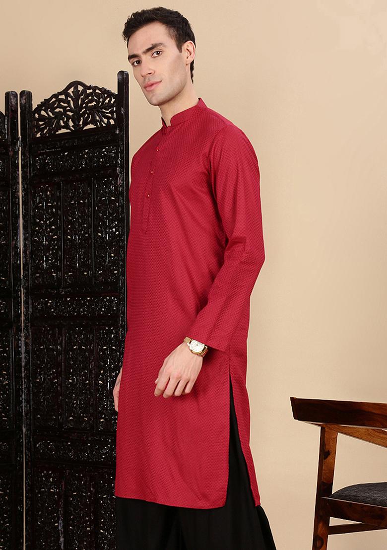Maroon Textured Cotton Kurta For Men