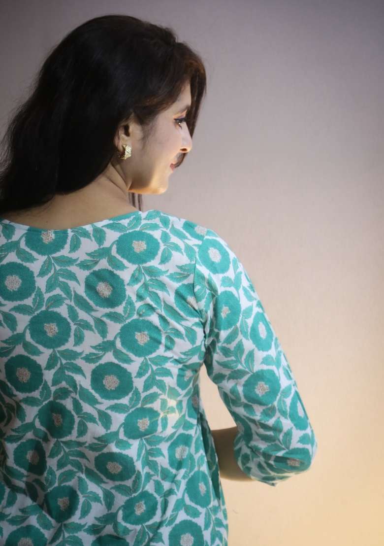 White And Sea Green Floral Print Cotton Kurta - Indya