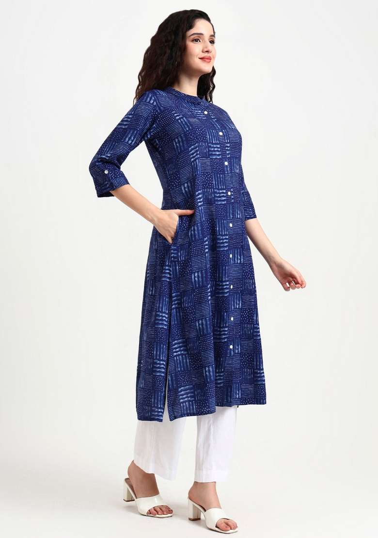 &nbsp;Indigo Blue Geometric Cotton Kurta Set - Indya