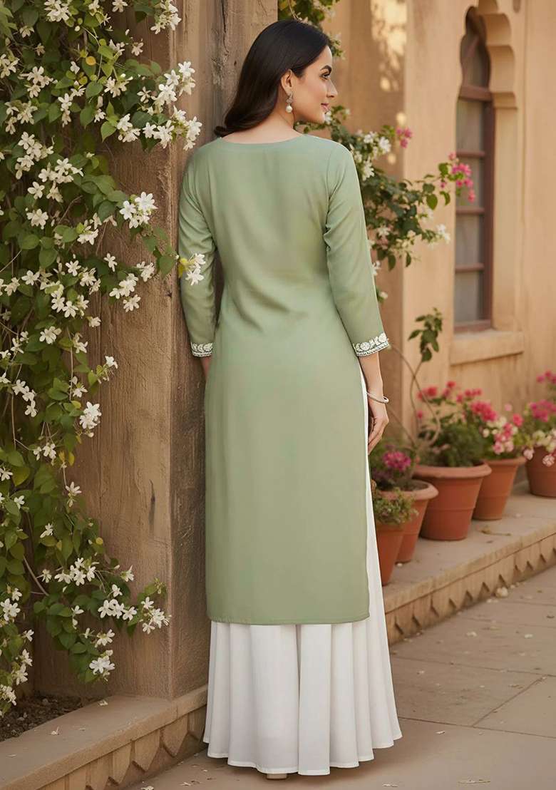 Green Embroidery Silk Blend Kurta - Indya