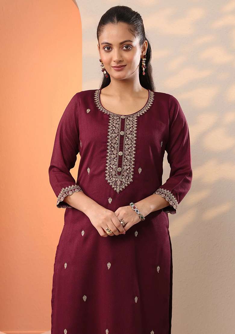 Maroon Embroidery Silk Blend Kurta - Indya