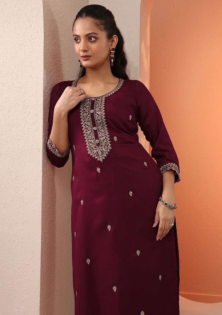 Maroon Embroidery Silk Blend Kurta - Indya