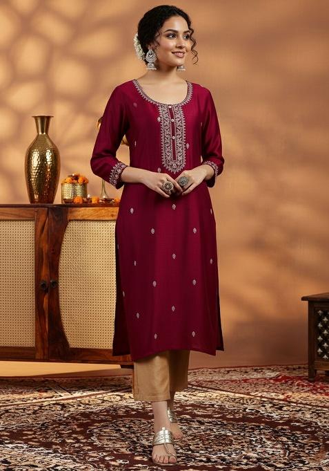 Maroon Embroidery Silk Kurta