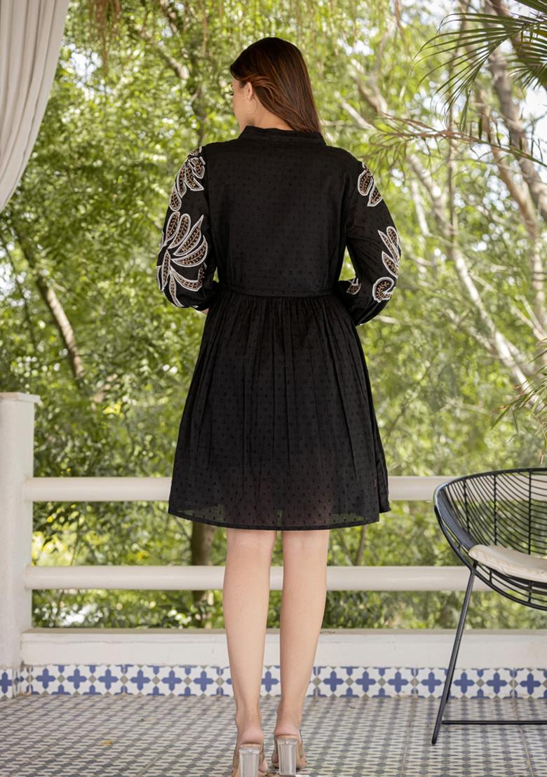 Black Embroidery Cotton Kurta - Indya